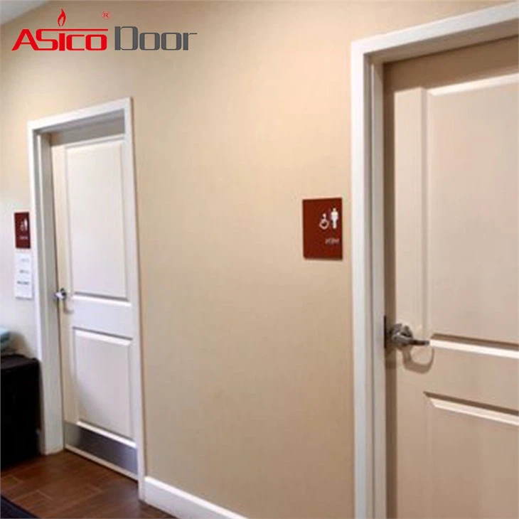 Två typer av paneldörrar i Asico